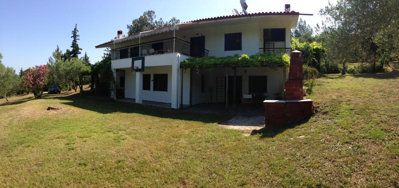 Secluded 1.8 Acre Garden Villa, For Exclusive Use With Stunning Views. Kalandra Exterior photo
